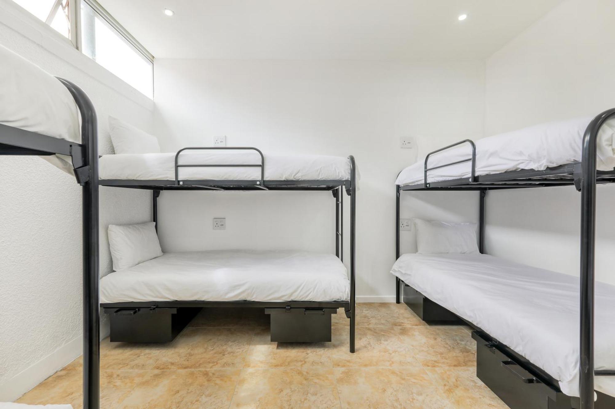 Hotel & Out Express Sea Point Cape Town